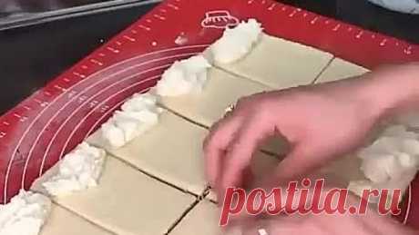 Творожные булочки с начинкой (ингредиенты в описании видео)