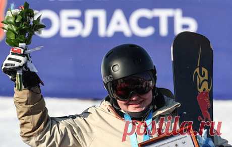 Надыршина считает Спартакиаду и чемпионат России по сноуборду соревнованиями одного уровня. В воскресенье чемпионка мира 2021 года стала победительницей Спартакиады в параллельном гигантском слаломе