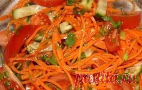 9 вкуснейших салатов на каждый день!

Подборка:

1. Салат с сухариками.
2. Салат с копченым сыром.
3. Хрустящий салат с ананасами и курицей.
4. Салат из пекинской капусты с курицей.
5. Итальянский салат с ветчиной, сыром и овощами.
6. Салат с яйцом и ветчиной.
7. Салат с курицей, фасолью и сыром.
8. Быстрый салат с фасолью и крабовыми палочками.
9. Салат с корейской морковкой.

1. Салат с сухариками

Ингредиенты:

Огурец свежий большой — 1 шт.
Грудка куриная отварная (или ...