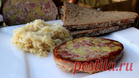 Pfälzer Saumagen Einen Pfälzer Saumagen selbst machen hat schon was :-)Zum Rezept: https://goo.gl/CFwncfX Schweinemagen abgebunden frisch & gesalzen (1 Stück: https://amzn.to/...