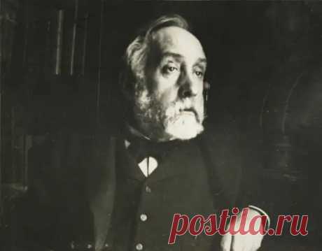 Увлечение Дега техническими изобретениями, пожалуй, наиболее ярко проявляется в его гравюре. В своих монотипиях Эдгар отражает дух городской жизни, освобождает рисунок от традиций, изображает тело смелыми способами и использует возможности абстракции в уникальных пейзажах, стремясь к изящным линиям и гротескным движениям, достигая странной новой красоты, привлекающей взгляд своими неординарными работами. https://kaleidoscopelive.ru/planeta/kak_edgar_dega_br..