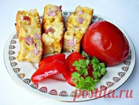 Пирог с колбасой и сыром на кефире