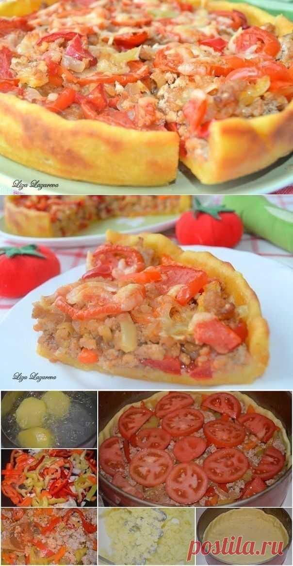 Деревенский пирог из картофельного теста с мясом и овощами