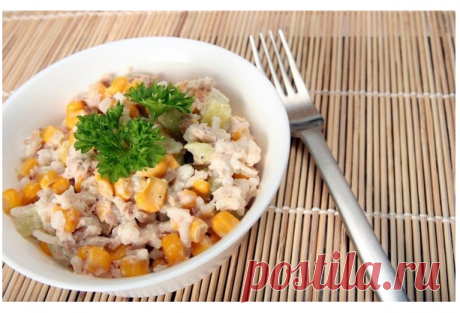 Салат из тунца с кукурузой