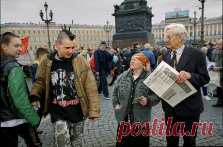 Улыбнуться и прослезиться: честные фотографии Александра Петросяна