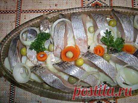 СОЛЕНИЕ СЕЛЬДИ 10 РЕЦЕПТОВ