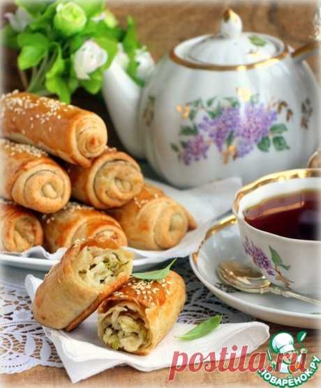 Пирожки "Вэрзэре" с солеными огурцами и рисом