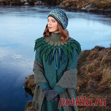 The Lapwing collar, Merveille Du Jour beret and Seaweed Scarf in Sea Ivory, all worn with a coat made out of Lapwing Harris Tweed. Просматривайте этот и другие пины на доске Tweed пользователя Olga.
Теги
The Lapwing Collar, Merveile du Jour Beret and Sea weed scarf - all worn by the "Lapwing" woman, in her wardrobe.
The Mervele du Jour-Bernard was a French fashion designer who invented the Lapwings' collar.
Such clothes are very popular among the women of the world today.
They are easy to wear…