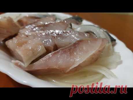 Как быстро засолить селедку. Селедка кусочками в масле. Вкусная рыба за 3 часа.