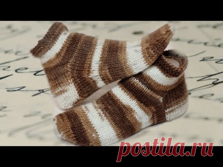 Как связать от мыска два носка сразу С красивой глубокой пяткой и закрыть петли иглой.