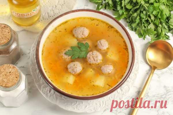 Кукурузный суп с фрикадельками | Кулинарные рецепты блюд с фото Замечательный вариант горячего первого блюда и для взрослых, и для детей. Кукурузный суп получается не только вкусным, но и очень сытным. Готовится он буквально за 20-25 минут! Попробуйте! Описание приготовления блюда: Яркий и красочный суп с фрикадельками всем придется по вкусу! Фрикадельки можно приготовить из любого вида фарша: куриного, мясного, индюшиного и т.д. Подавайте горячий