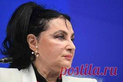 Винер ответила поддержавшей отстранение россиян Касаткиной. Президент Всероссийской федерации художественной гимнастики (ВФХГ) Ирина Винер ответила теннисистке Дарье Касаткиной, поддержавшей отстранение российских сборных от международных соревнований. Винер назвала спортсменку предательницей. «В угоду своим амбициям очерняют страну, которая их вырастила», — заявила она.
