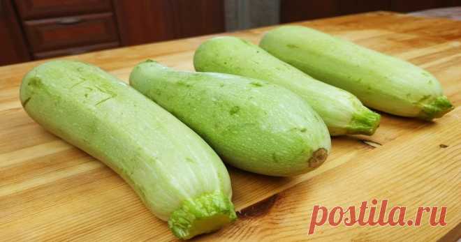 Попался новый рецепт из кабачков: вкуснее, чем оладьи, только проще и жарить не нужно Всем любителям кабачков очень рекомендую приготовить по этому рецепту