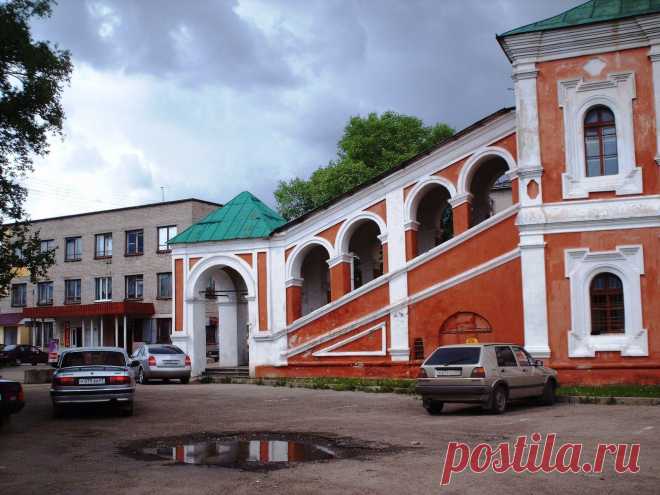 Крыльцо церкви Николая Чудотворца.     ----     Porch Of The Church  Free Stock Photo HD - Public Domain Pictures