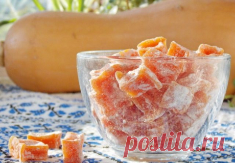 Цукаты из тыквы: невероятно вкусное и полезное угощение для всей семьи! - Советы и Рецепты Кусочки янтаря, сохранившие на зиму солнце, свет и аромат Лета, – вот что такое цукаты из тыквы! Даже если Ваши домашние не любят блюда из тыквы – то эти сладкие оранжевые конфетки будут разлетаться быстро и весело, будто рыжие листочки с осеннего дерева! По вкусу цукаты из тыквы похожи на мармеладки или восточную сладость рахат-лукум …