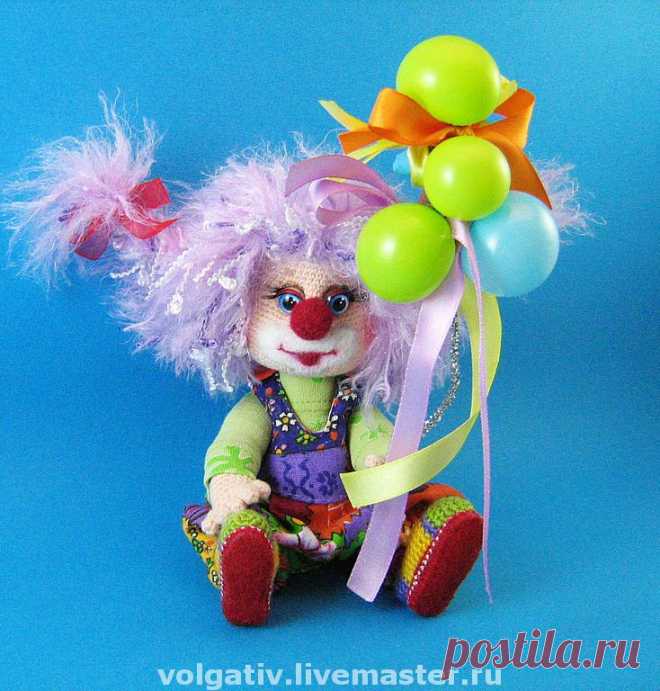Кукла Клёпа - кукла,клоун,оригинальный подарок,пряжа,хлопок,акрил,наполнитель файбертек