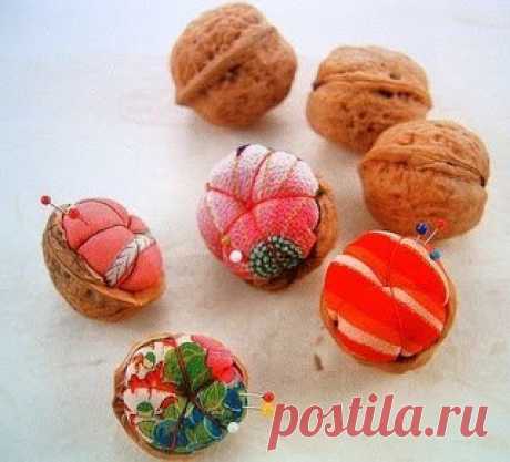 Мини-игольницы из скорлупок грецкого ореха