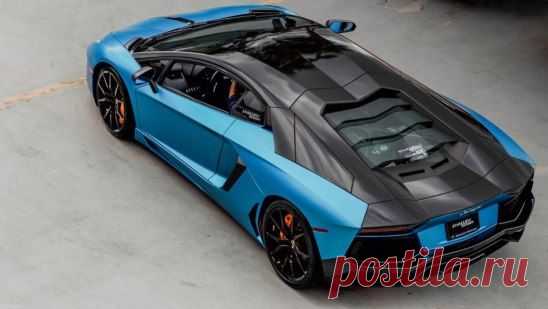 Lamborghini Aventador