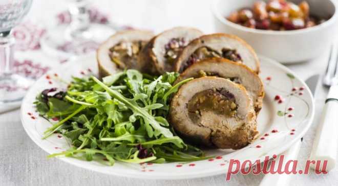 Рулет со свининой и яблоками — Sloosh – кулинарные рецепты