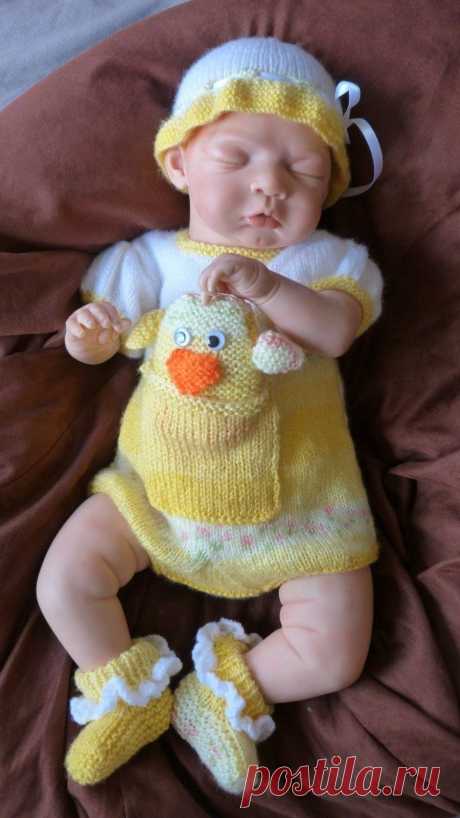 Reborn romper outfit cute chick with soft toy MOLLIE & JOE DESIGNS hand knitted | eBay