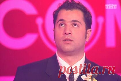 Мартиросян рассказал о сложностях после запуска Comedy Club. Гарик Мартиросян, один из авторов Comedy Club, рассказал в сторис своего Instagram о сложностях проекта после его создания. Шоумен и юморист признался, что вначале многие компании отказывались сотрудничать с юмористическим проектом. Он объяснил, с чем это могло быть связано.