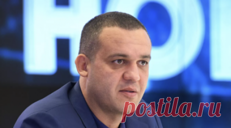 Кремлёв: Макгрегор и Ян не против побоксировать между собой. Глава Международной федерации бокса (IBA) Умар Кремлёв прокомментировал возможный поединок с участием российского бойца Петра Яна и ирландца Конора Макгрегора по правилам бокса. Читать далее