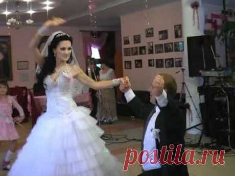 чумачечий свадебный танец!!!смотреть до конца!!!!Wedding dance - YouTube