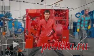 Видео. Отличнй обман зрения, можно использовать и дома! :)