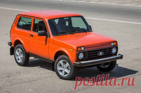 LADA запускает спецверсии внедорожника 4x4