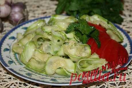 Быстрые маринованные кабачки.