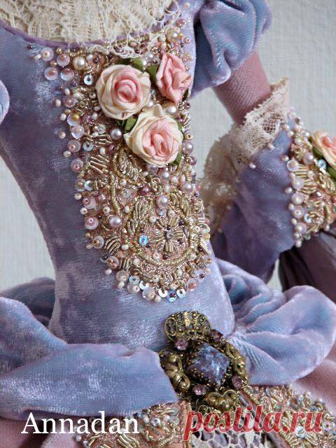 (1) Annadan Boudoir dolls - 