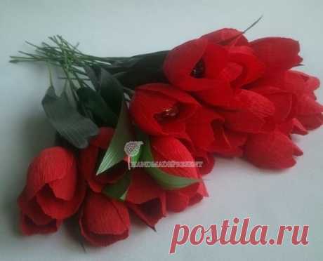 Bouquet of tulips from corrugated paper