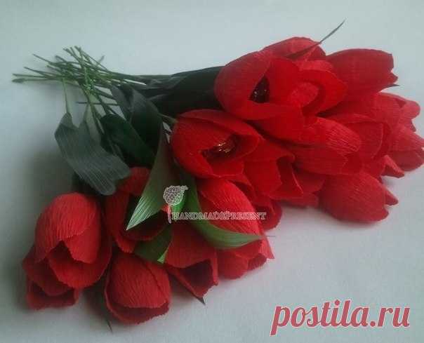 Bouquet of tulips from corrugated paper