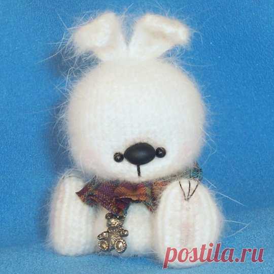 Зайка амигуруми крючком. Описание