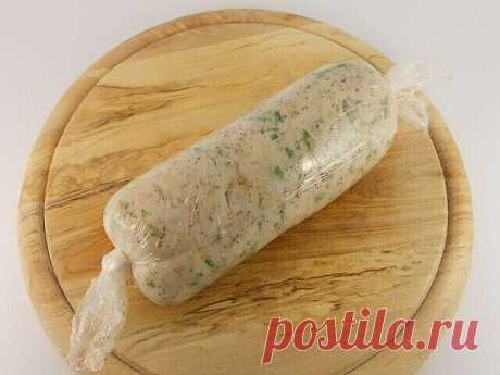 Бесподобное сало через мясорубку с чесноком

Продукты:

Сало свиное : 500 Грамм,
Чеснок : 3-4 Зубчиков, 
Перец красный молотый : 0,5 Чайных ложки, 
Зелень свежая : 30 Грамм, 
Перец черный молотый : По вкусу, 
Соль: По вкусу 

 
Приготовление: 

 
Для этого рецепта подойдет абсолютно любое сало, здесь все зависит от ваших предпочтений. Итак, срезаем с сала шкурку и пропускаем его через мясорубку два раза. 
Посыпаем перекрученное сало солью и молотым черным перцем по вкусу. ...