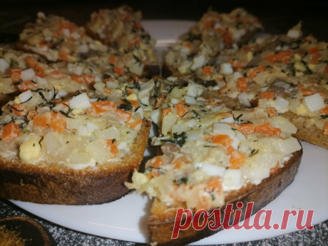 Вкуснее красной икры. Закуска из черного хлеба и селедки | Кулинарный техникум | Яндекс Дзен