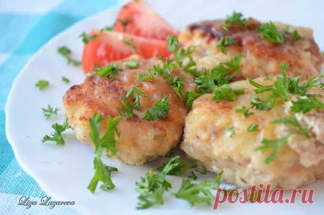 MY FOOD или проверено Лизой: Куриные котлетки в сливочно-сырном соусе.