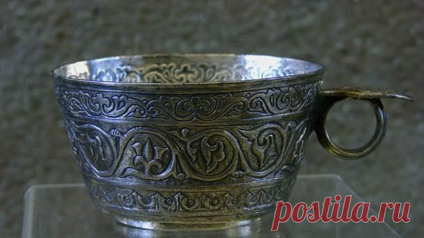 Средневековное болгарское изкуство.
Серебреная чаша жупана Сабина