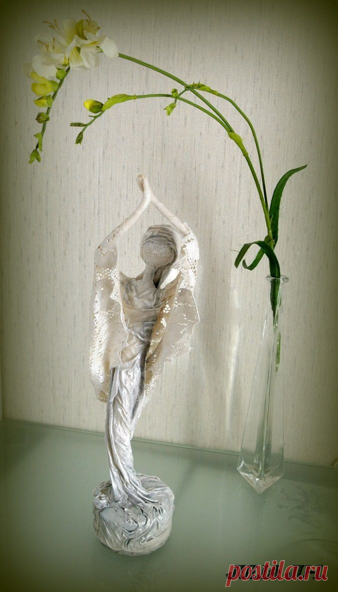 Танцовщица с шалью