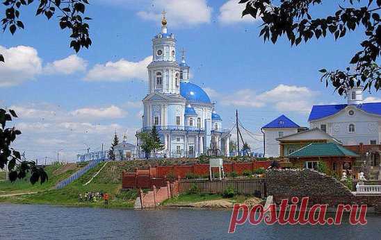 Храм Казанской иконы Божией Матери в поселке Тельма Иркутской области!