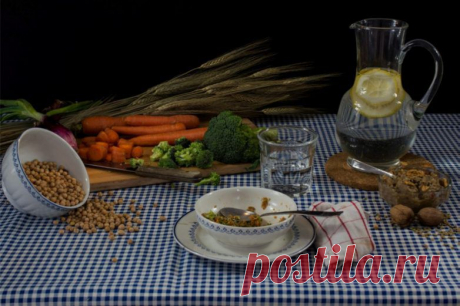 Диеты, помогающие знаменитостям быть стройными / Все для женщины