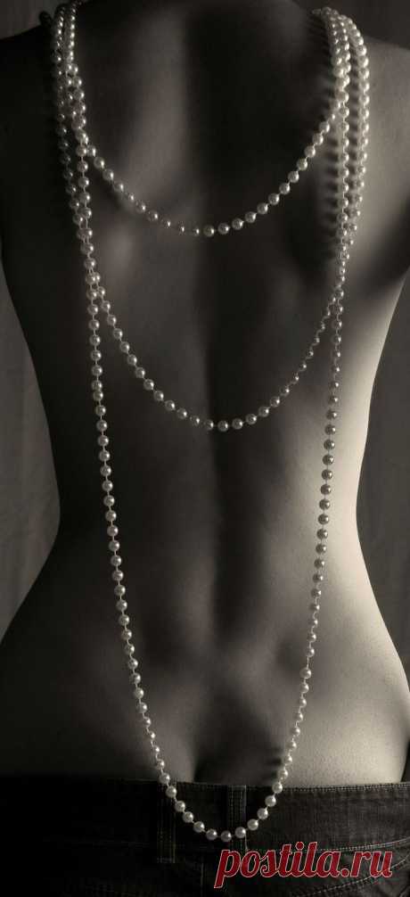 40 Boudoir Photography Ideas for Valentine's Day