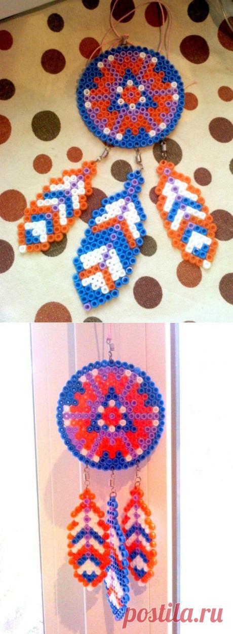 Пиксельный ловец снов / Украшения и бижутерия / ВТОРАЯ УЛИЦА