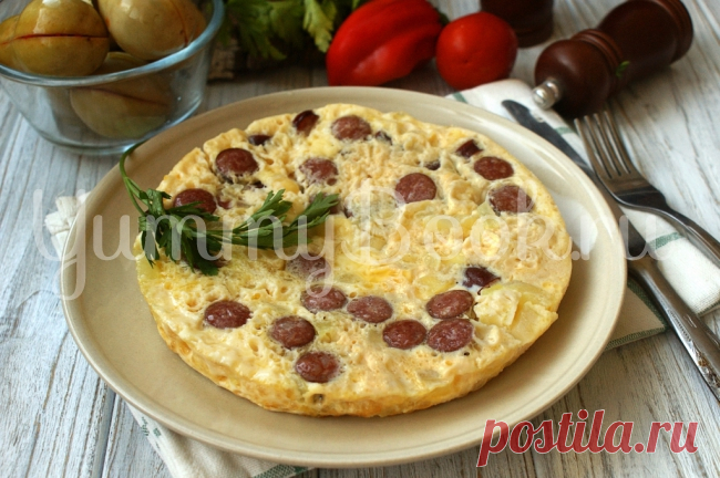 Омлет с колбасками в мультиварке - пошаговый рецепт с фото Омлет с колбасками в мультиварке: простой и вкусный пошаговый рецепт с подробным описанием, пошаговыми фотографиями, советами и отзывами о рецепте