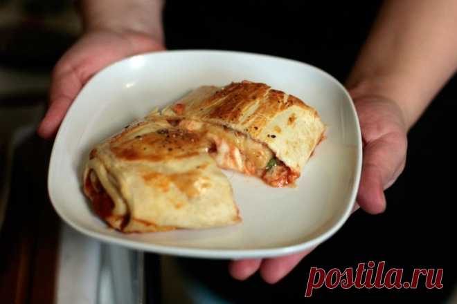 Пицца-рулет - рецепт - как приготовить - ингредиенты, состав, время приготовления - Леди Mail.Ru