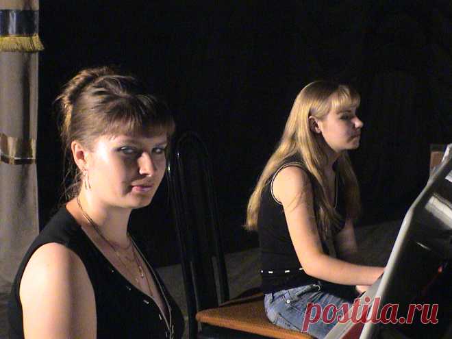 Алексей Литвинов (1983-2001). Симфония для двух фортепиано «Воскресение» (opus 42, 2001). Исполняют Виктория Архангельская и Вера Ермолаева. Аудиостудия Магнитогорской консерватории. 2006.