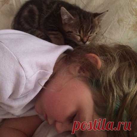 Сонечка спит!!!