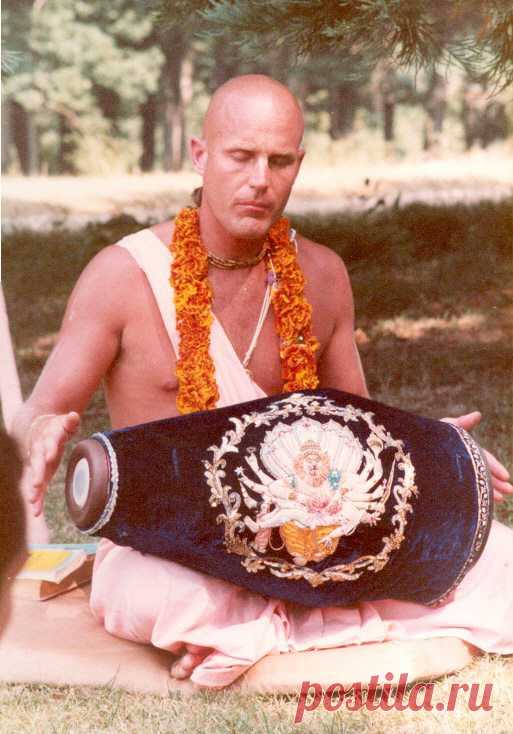 (1) Локарам Дас