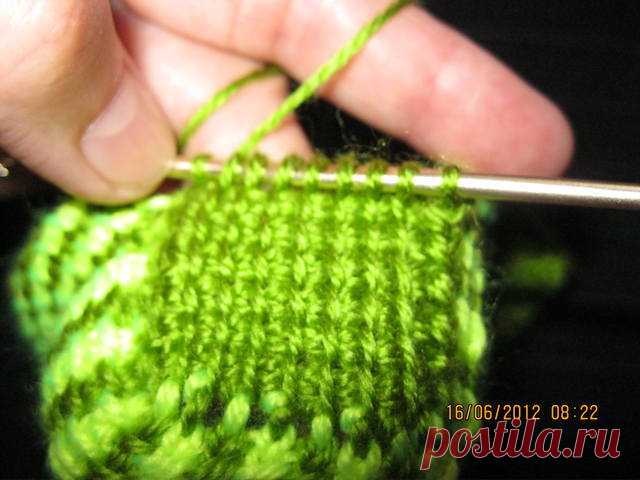 Как связать тунисским крючком (тунисское вязание) носки, тапочки, следки?