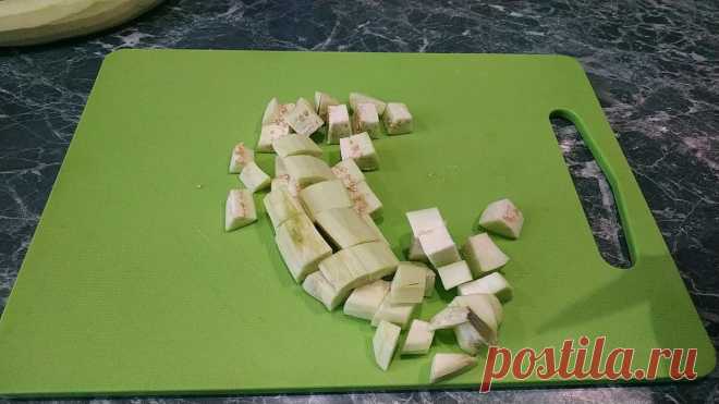 Салат без грамма мяса,который по вкусу не отличишь от мясного.Вкуснее чем 